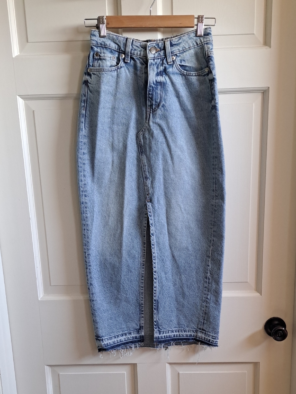 H&M &Denim Y2k Vintage Light Wash Maxi Denim Jean Skirt Front Slit Raw Hem